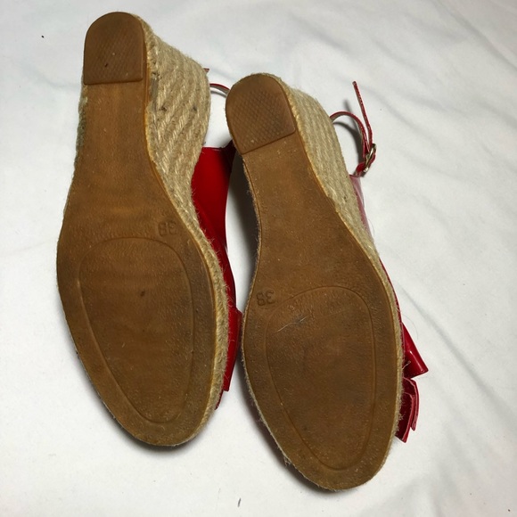 Valentino Garavani Italy red patent leather bow wedge espadrille sandals 38 - Picture 10 of 14